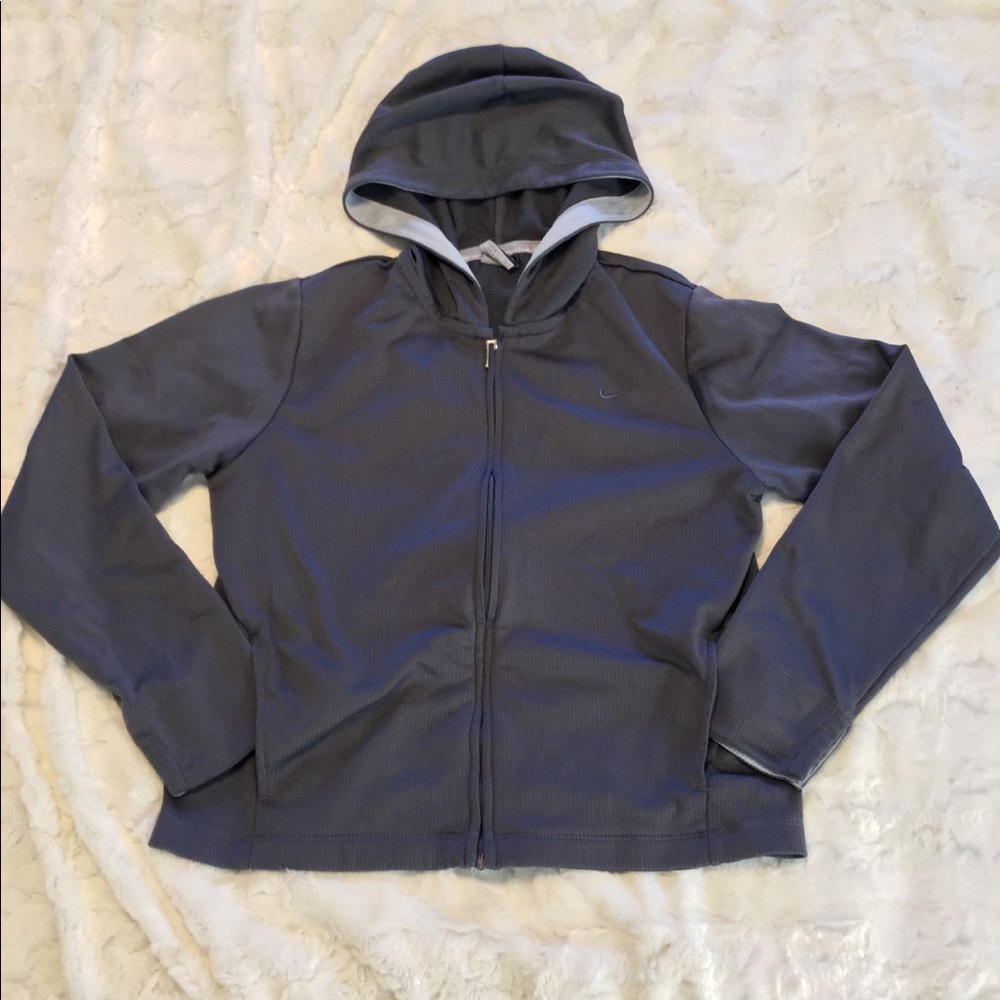 Nike Sphere Dry Small Lightweight Jacket Gray